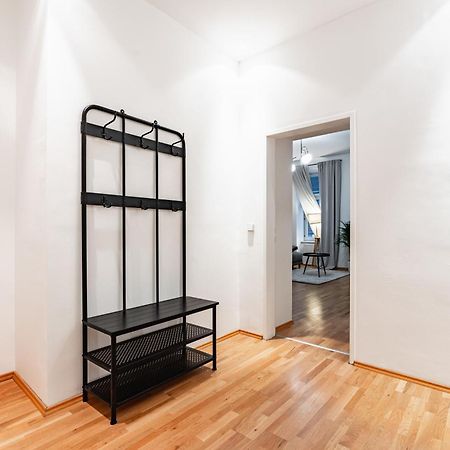 Spacious 3-Room Apt. 15 Min To The City Center Wien Exteriör bild