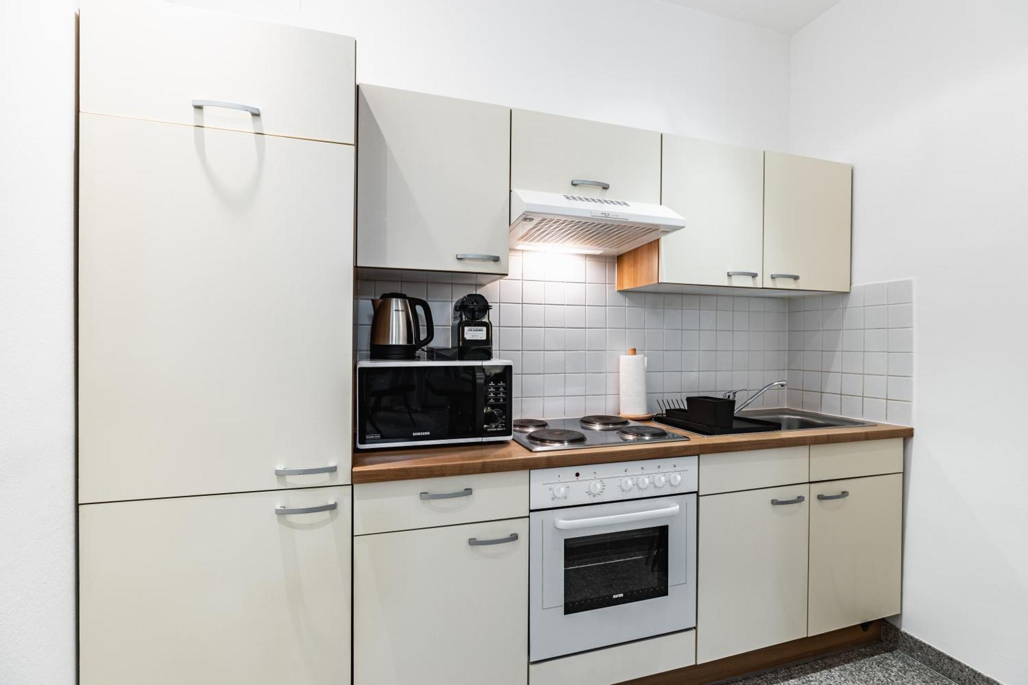 Spacious 3-Room Apt. 15 Min To The City Center Wien Exteriör bild